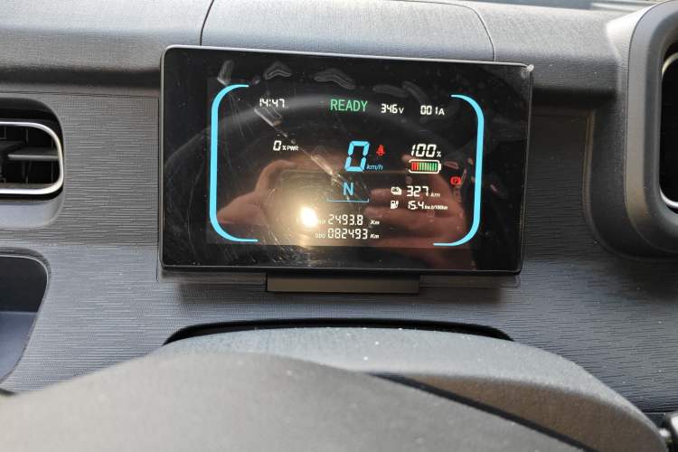 Used Linxys Huangjincang 2024 Economy Version First Class Cabin Odometer Close Up