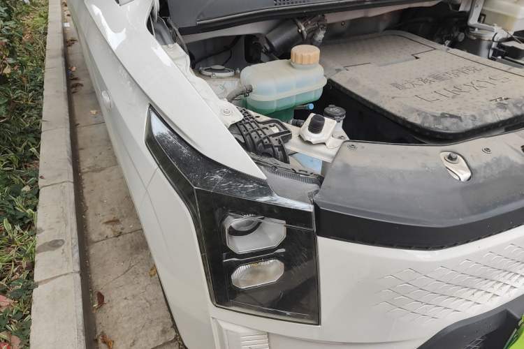 Used Linxys Huangjincang 2024 Economy Version First Class Cabin Right Front Headlight