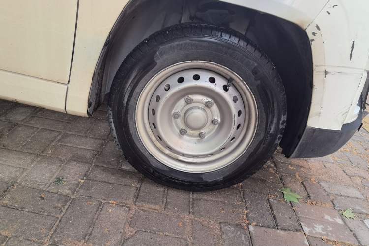 Used Linxys Huangjincang 2024 Economy Version First Class Cabin Right Front Wheel Hub