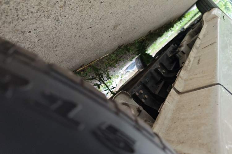 Used Linxys Huangjincang  Chassis Rear Left