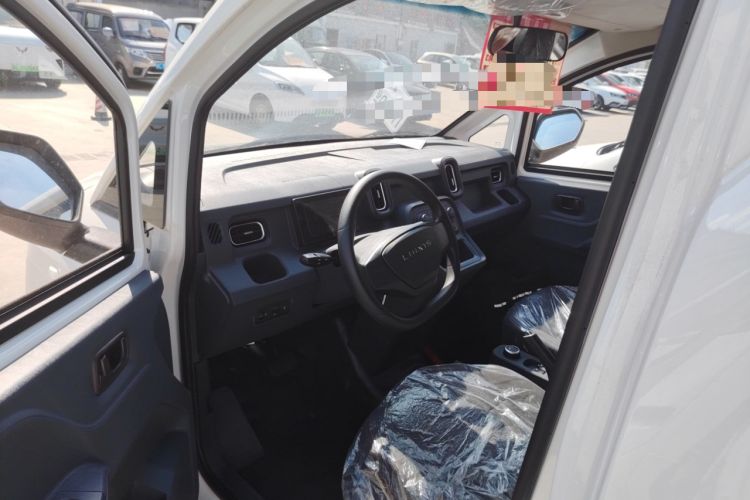 Used Linxys Huangjincang 2025 PULS Cargo Version First-Class Cabin Driver Seat