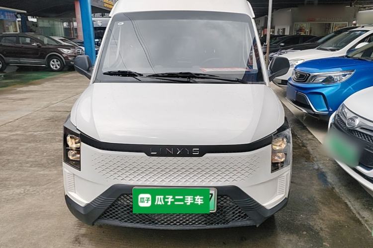 Used Linxys Huangjincang 2025 PULS Cargo Version First-Class Cabin Front