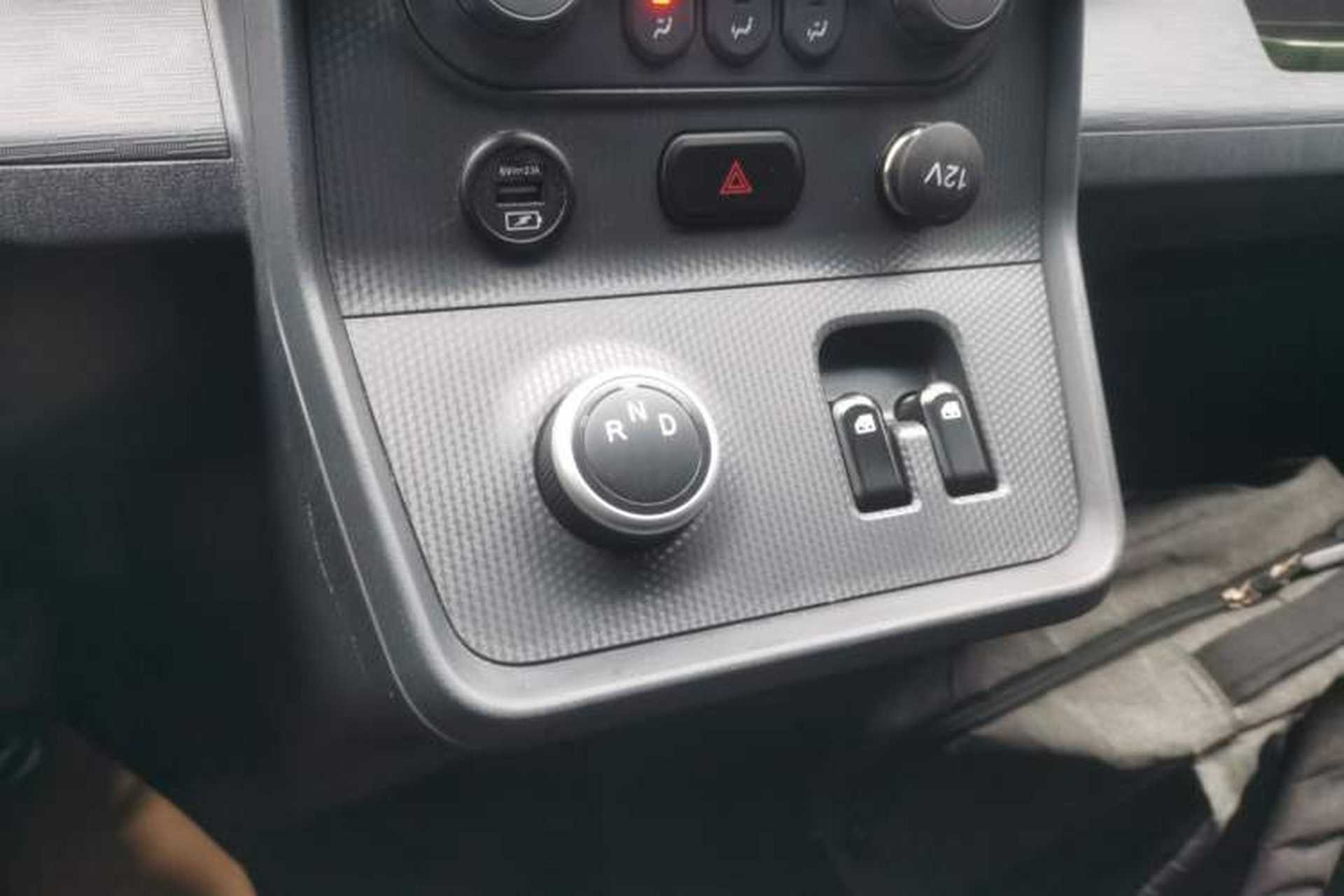 Used Linxys Huangjincang 2025 Value Edition 42.3 kWh Gear Lever