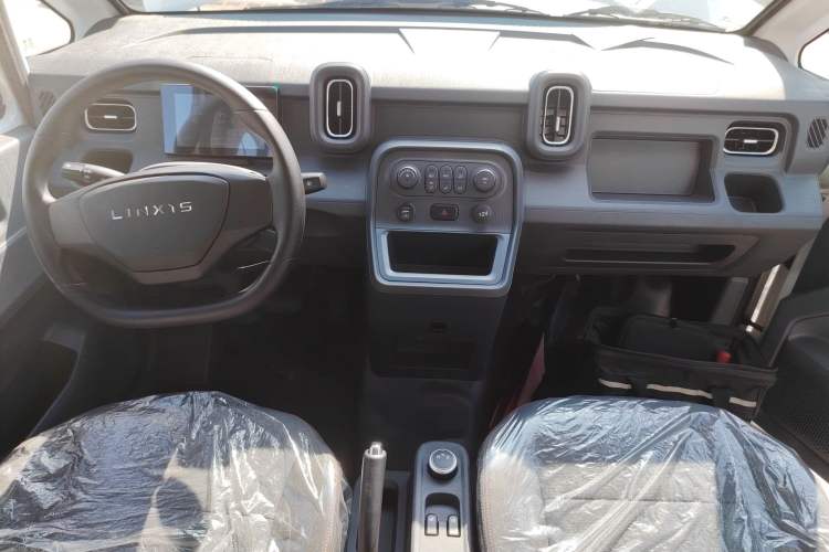 Used Linxys Huangjincang 2025 PULS Cargo Version First-Class Cabin Gear Lever