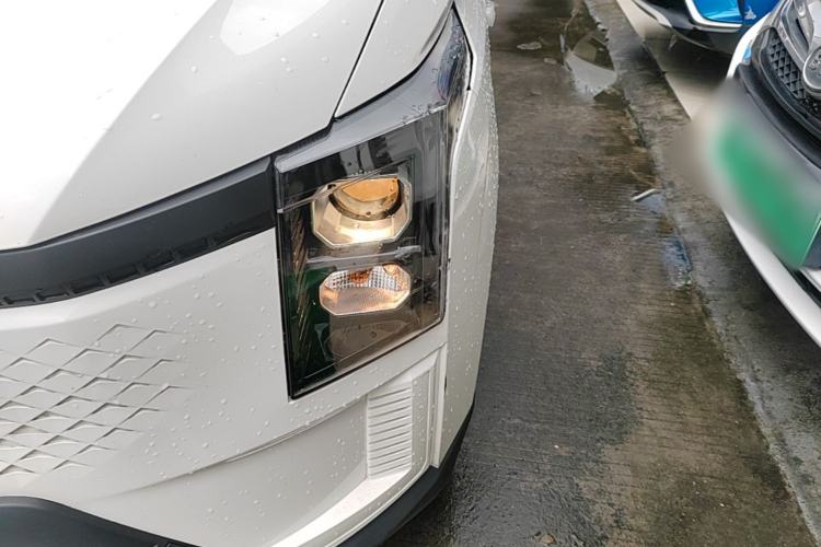 Used Linxys Huangjincang 2025 PULS Cargo Version First-Class Cabin Left Front Headlight