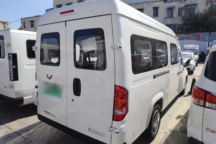 Used Linxys Huangjincang 2025 PULS Cargo Version First-Class Cabin Rear Right 45 Deg