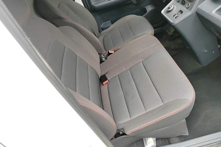 Used Linxys Huangjincang 2025 PULS Cargo Version First-Class Cabin Right Front Seat