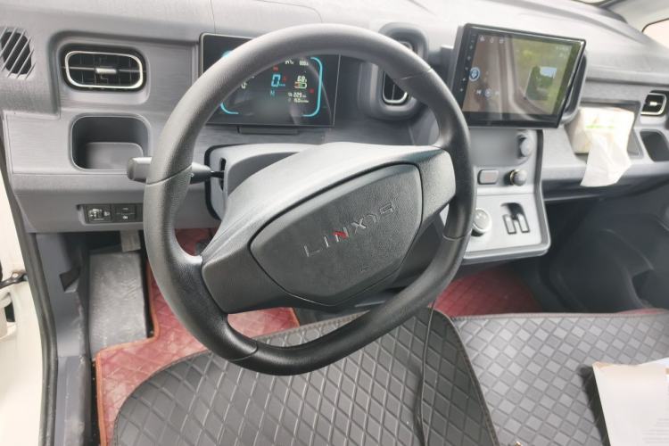 Used Linxys Huangjincang 2025 New Edition First Class Cabin Steering Wheel