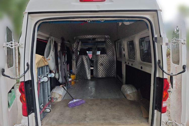Used Linxys Huangjincang  Trunk
