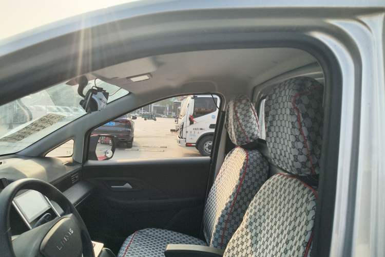 Used Linxys Huangjinka 2023 Leading Edition 13.26 kWh Headliner