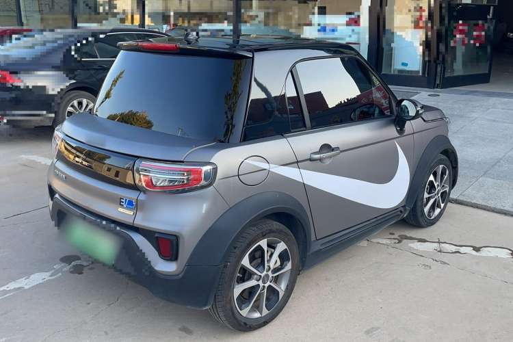 Used LITE 2017 Gravity Edition Rear Right 45 Deg