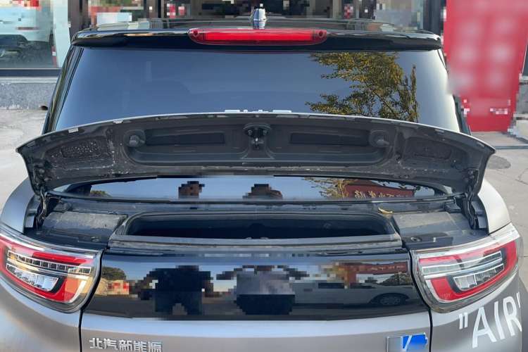 Used LITE 2017 Gravity Edition Trunk