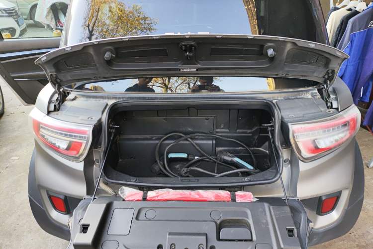 Used LITE 2017 Gravity Edition Trunk