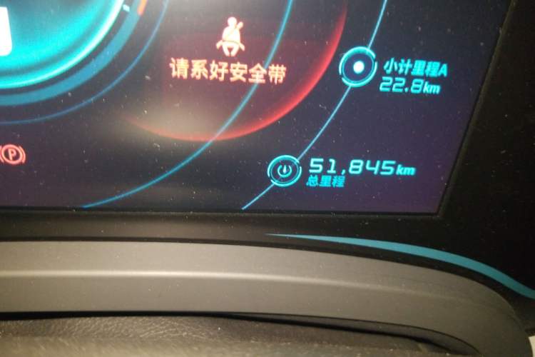Used LITE 2017 Gravity Edition Odometer Close Up