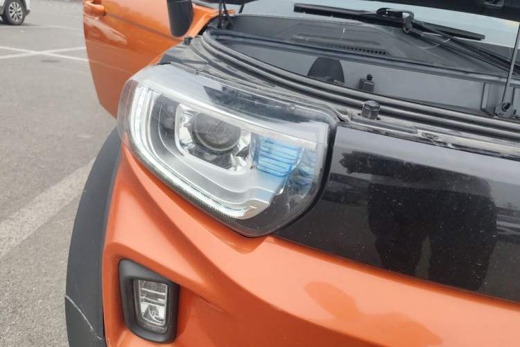 Used LITE 2017 Force Limited Edition Right Front Headlight