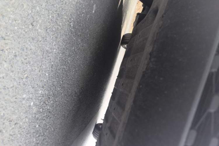 Used LITE 2019 R300 Force Edition Chassis Front