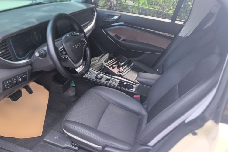 Used LITE 2019 R300 Force Edition Left Front Seat