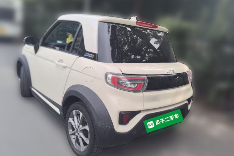 Used LITE 2019 R300 Force Edition Rear Left 45 Deg