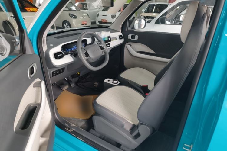 Used Livan Blue Balloon 2025 Model Dynamic Version Driver Seat