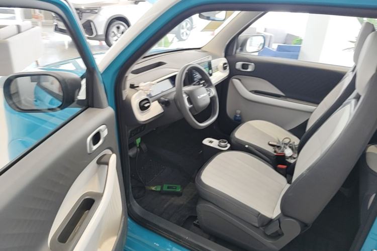 Used Livan Blue Balloon 2025 Model Dynamic Version Driver Seat