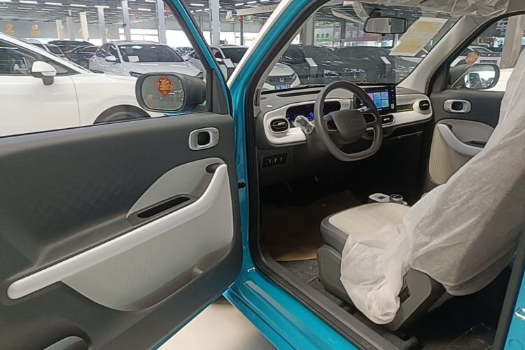 Used Livan Blue Balloon 2025 Model Dynamic Version Driver Seat