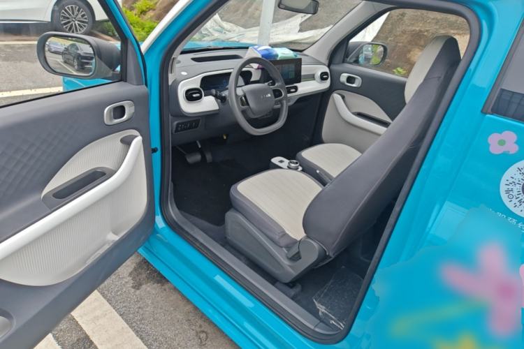 Used Livan Blue Balloon 2025 Model Dynamic Version Driver Seat