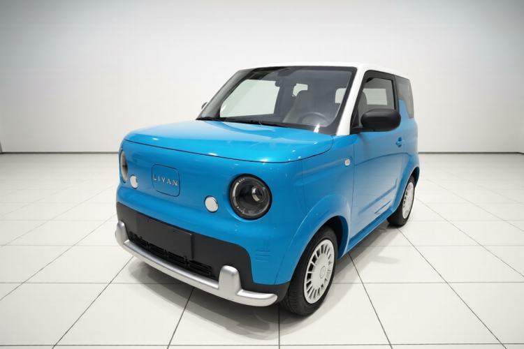 Used Livan Blue Balloon 2025 Model Enjoyment Version Guazi used car, China used car export, Used car for sale, Used cars, Cheapest cars for sale