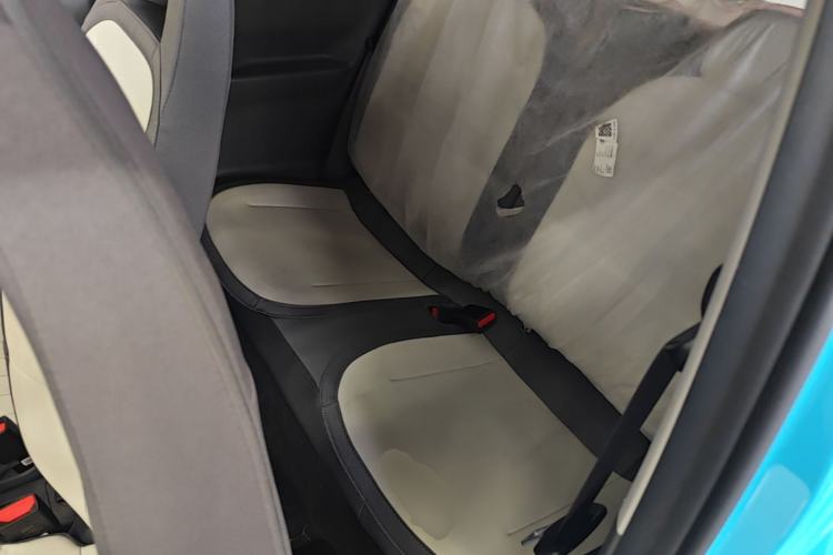 Used Livan Blue Balloon 2025 Model Dynamic Version Left Rear Seat