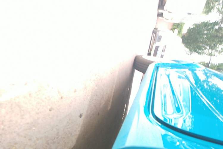 Used Livan Blue Balloon 2025 Model Enjoyment Version Left Side Sill