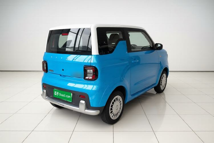 Used Livan Blue Balloon 2025 Model Dynamic Version Rear Right 45 Deg