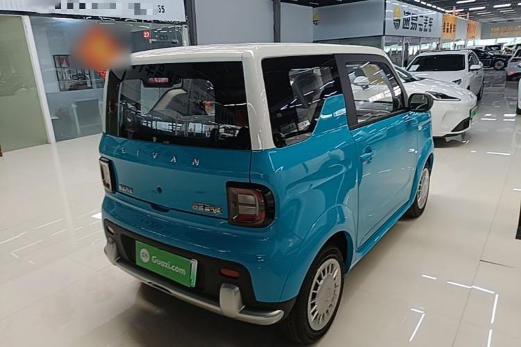 Used Livan Blue Balloon 2025 Model Dynamic Version Rear Right 45 Deg