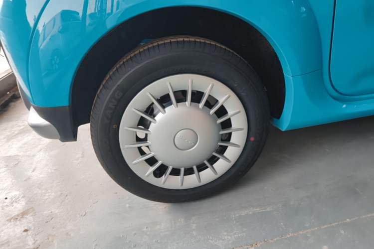 Used Livan Blue Balloon 2025 Model Dynamic Version Right Rear Wheel Hub