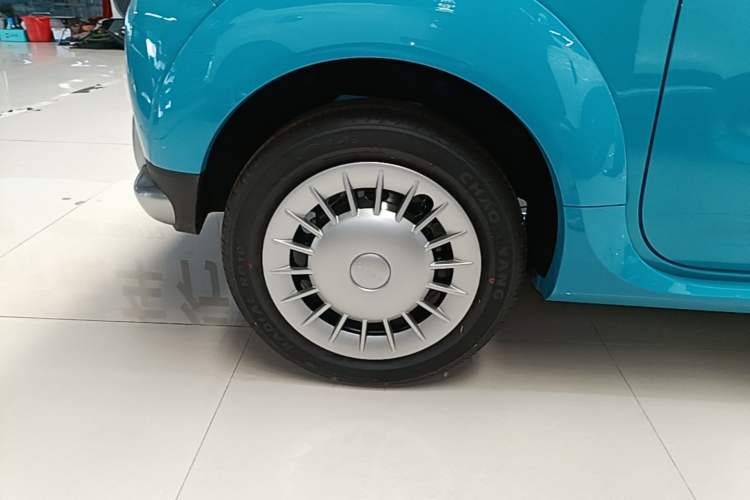 Used Livan Blue Balloon 2025 Model Dynamic Version Right Rear Wheel Hub
