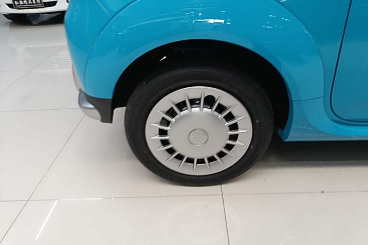 Used Livan Blue Balloon 2025 Model Dynamic Version Right Rear Wheel Hub