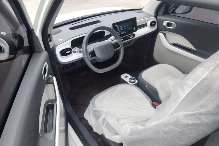Used Livan Blue Balloon 2025 Model Dynamic Version Driver Seat