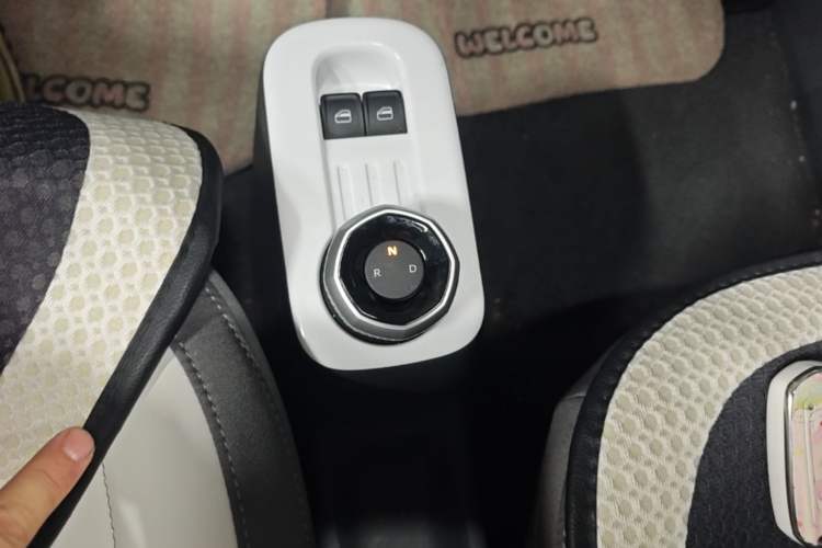 Used Livan Blue Balloon 2025 Model Dynamic Version Gear Lever