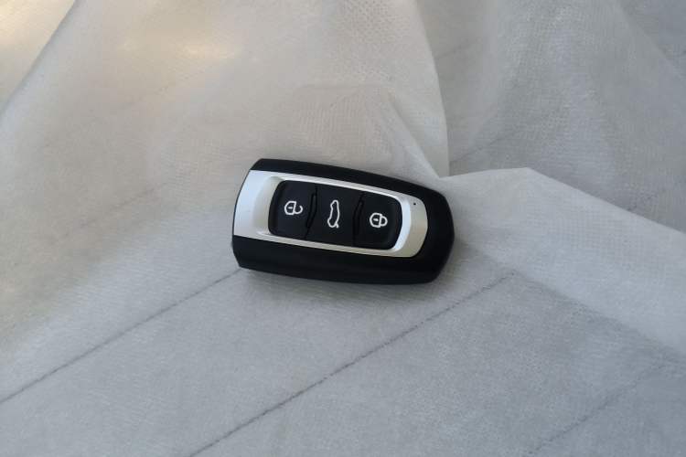 Used Livan Blue Balloon 2025 Model Dynamic Version Interior 1