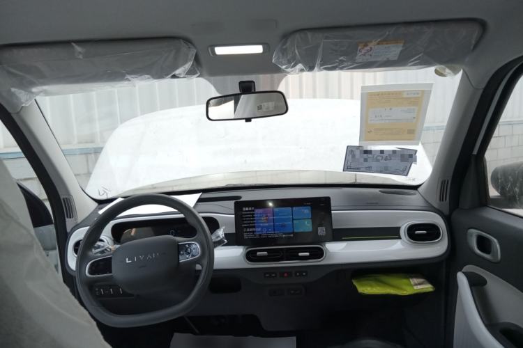 Used Livan Blue Balloon 2025 Model Dynamic Version Interior 2