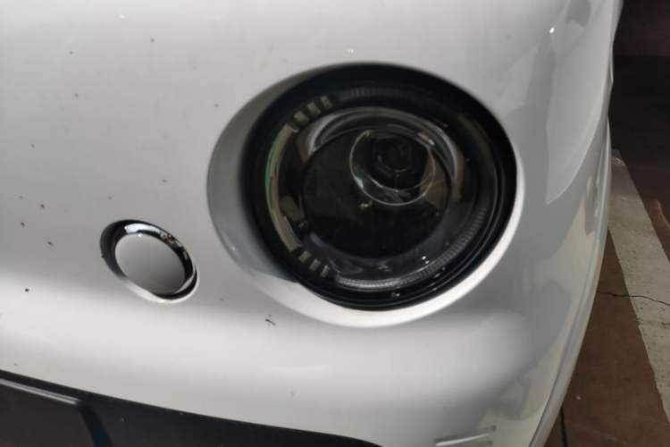 Used Livan Blue Balloon 2025 Model Dynamic Version Left Front Headlight