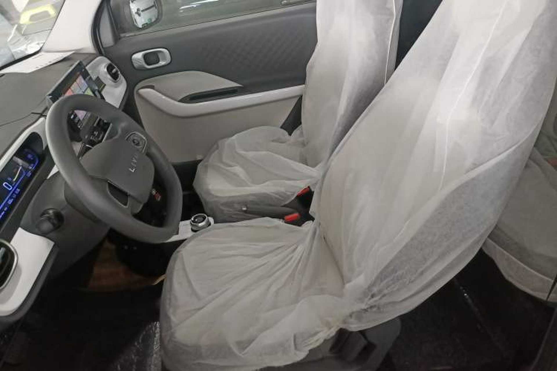 Used Livan Blue Balloon 2025 Model Dynamic Version Left Front Seat