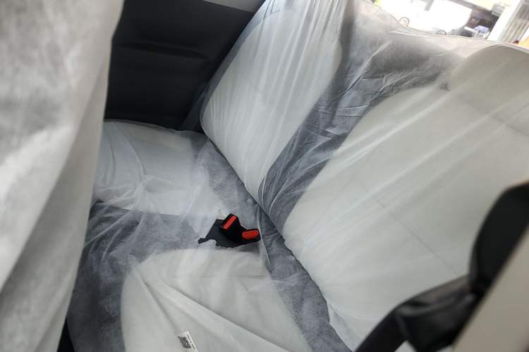 Used Livan Blue Balloon 2025 Model Dynamic Version Left Rear Seat
