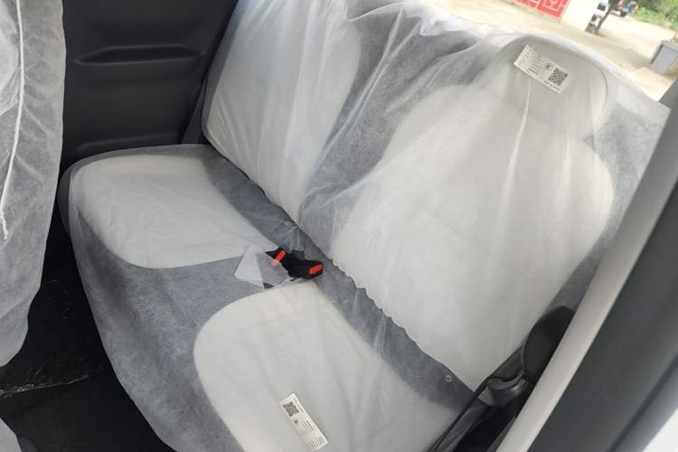 Used Livan Blue Balloon 2025 Model Dynamic Version Left Rear Seat