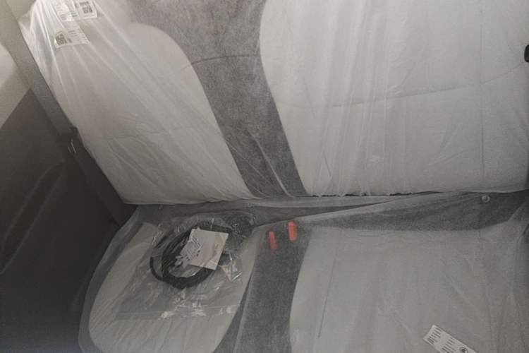 Used Livan Blue Balloon 2025 Model Dynamic Version Left Rear Seat