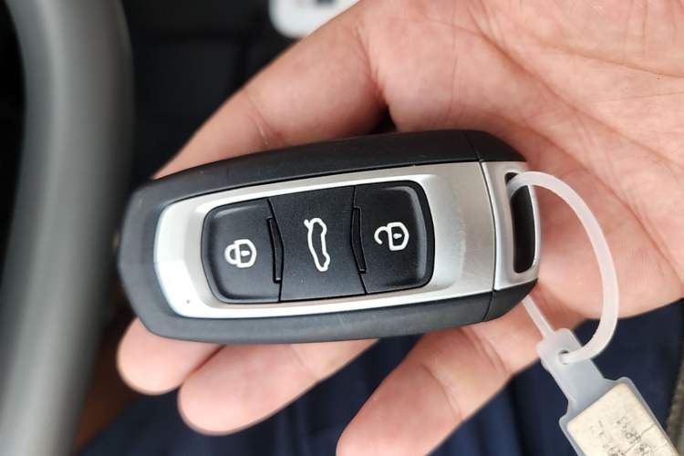 Used Livan Blue Balloon 2025 Model Dynamic Version Vehicle Key