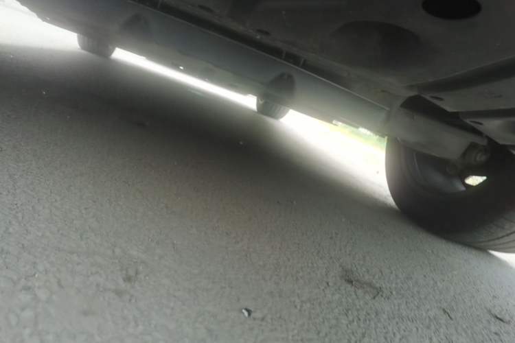 Used Livan 7 2023 605km Hunter Light Chassis Front