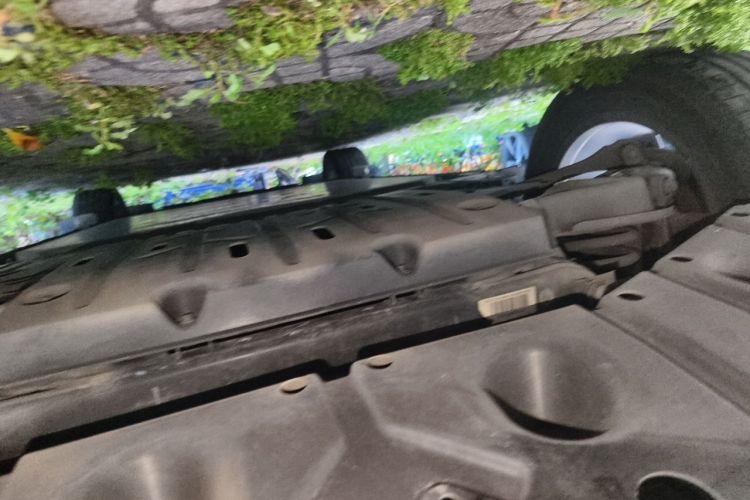 Used Livan 7 2023 605km Hunter Light Chassis Rear