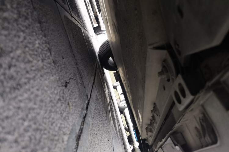 Used Livan 7 2023 450km Chiyue Chassis Rear Right