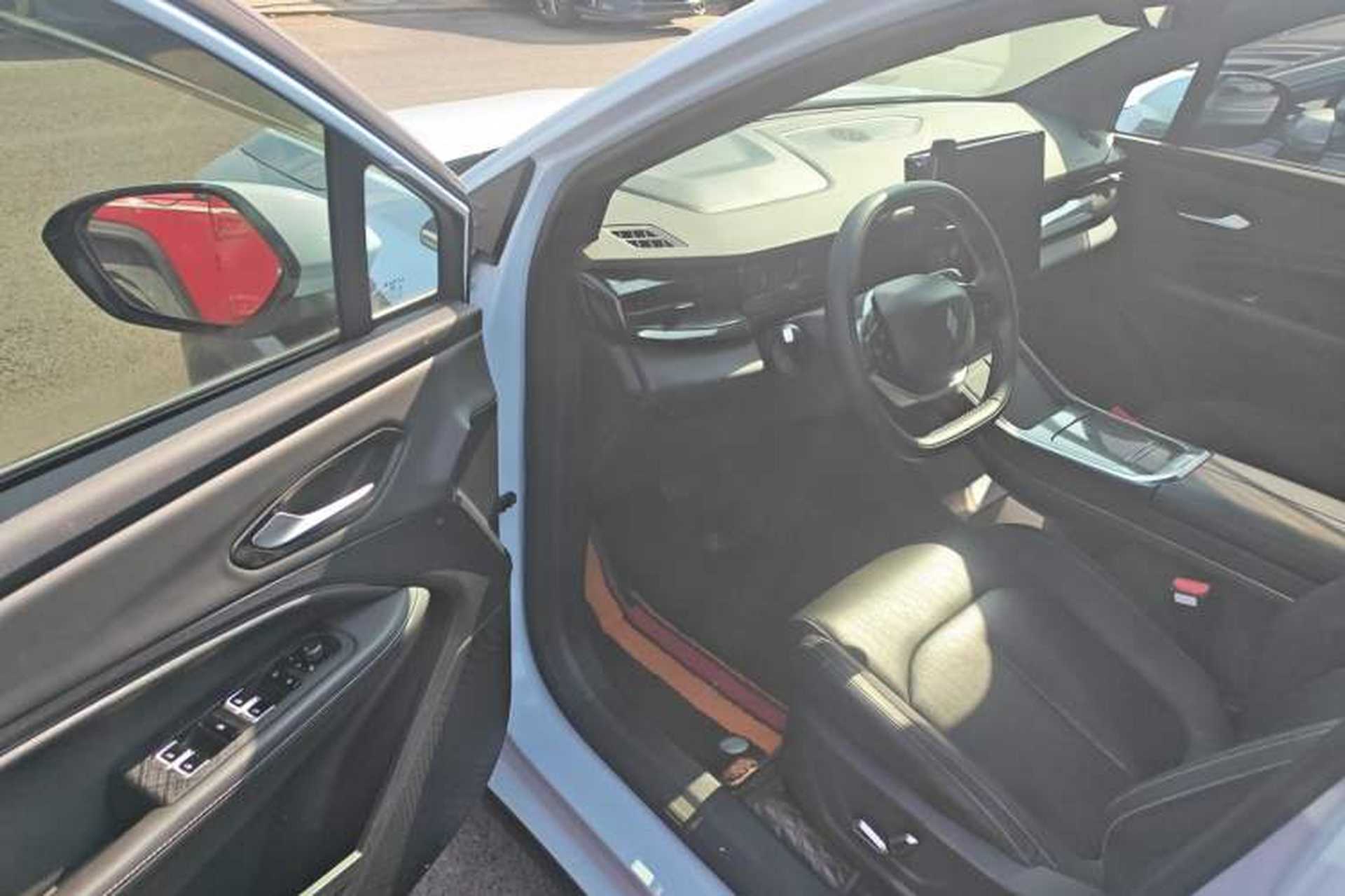 Used Livan 7 2023 450km Chiyue Driver Seat