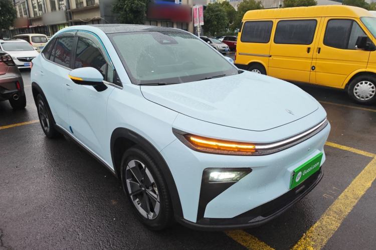Used Livan 7 2023 605 km ZHU FENG Exterior 1