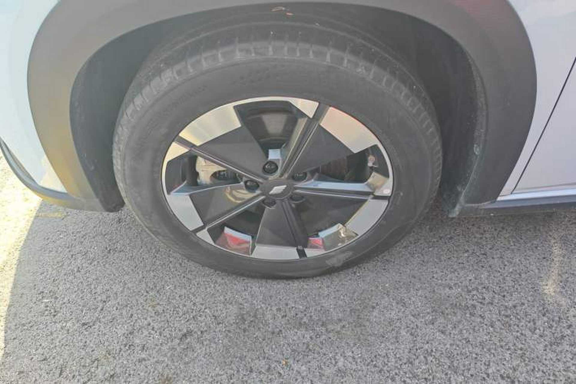 Used Livan 7 2023 450km Chiyue Exterior 4